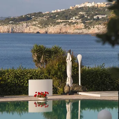 Augustus * Santa Cesarea Terme