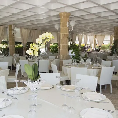 Augustus * Santa Cesarea Terme