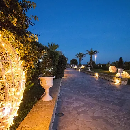 Augustus * Santa Cesarea Terme