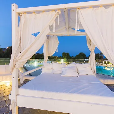 Augustus * Santa Cesarea Terme