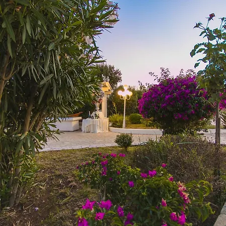 Augustus * サンタ・チェザーレア・テルメ