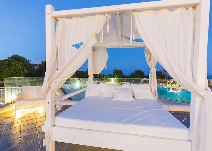 Augustus * Santa Cesarea Terme