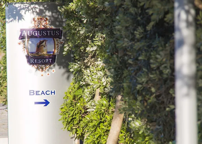 Augustus * Santa Cesarea Terme